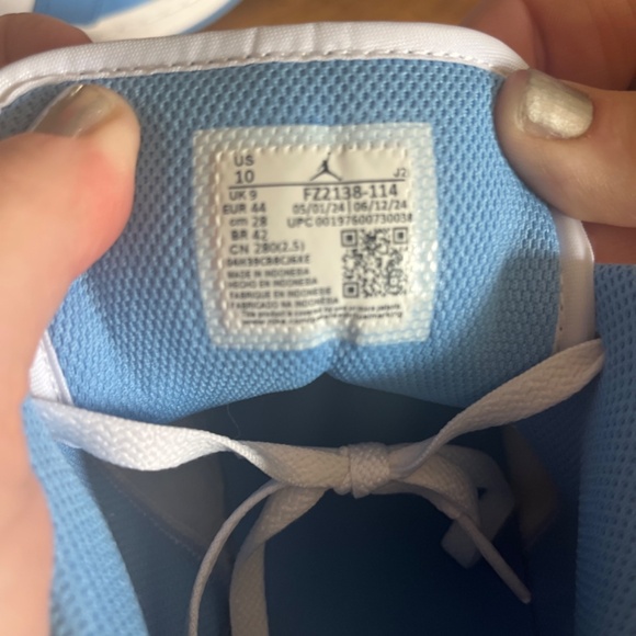 Air Jordan S1 Low - Picture 4 of 4